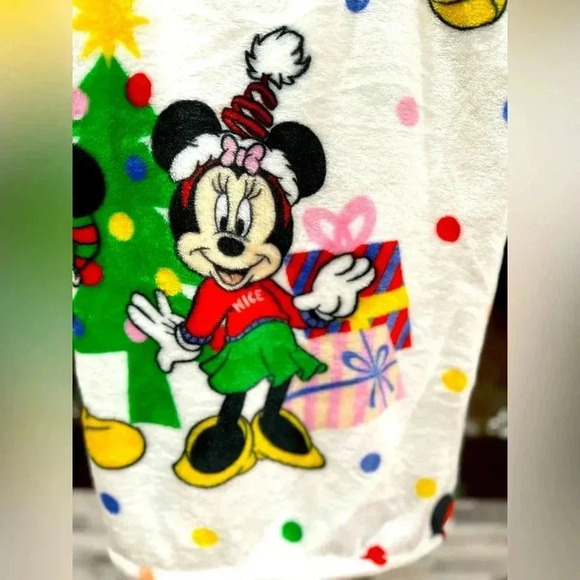 Mickey ❤️ Minnie Christmas Plush Throw blanket - Picture 7 of 8